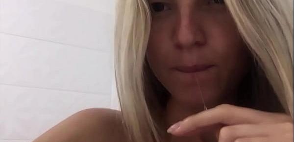  Custom video for fan